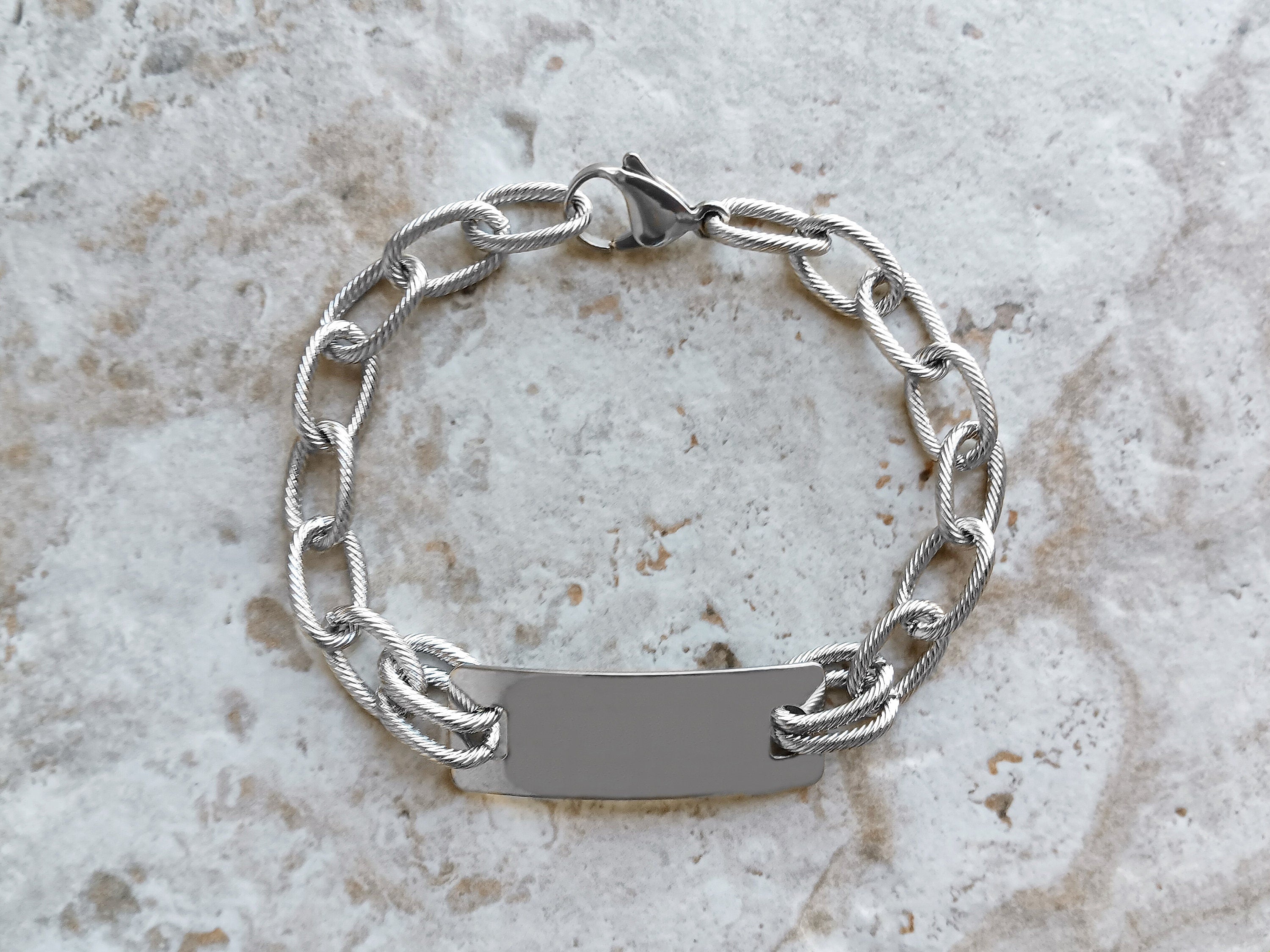 Medical ID Name Alert Bracelet Custom Personalized Engraved Twisted Wire Stainless Steel Band Strap Tarnish Resistant Jewelry Great Gift